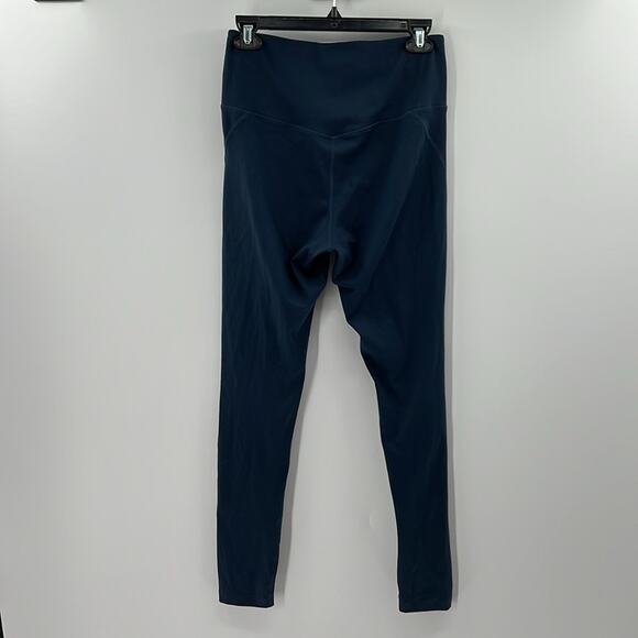 Girlfriend Collective Compressive High Rise Leggings - Skyline - Medium - Picture 6 of 6